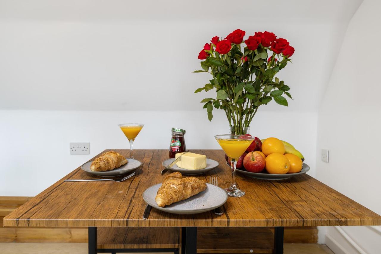 Charming Flat In The Heart Of Fulham - New Apartment Londra Exterior foto